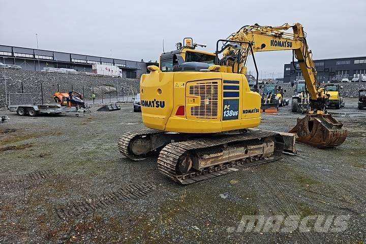 Komatsu PC 138 US-11 حفارات زحافة