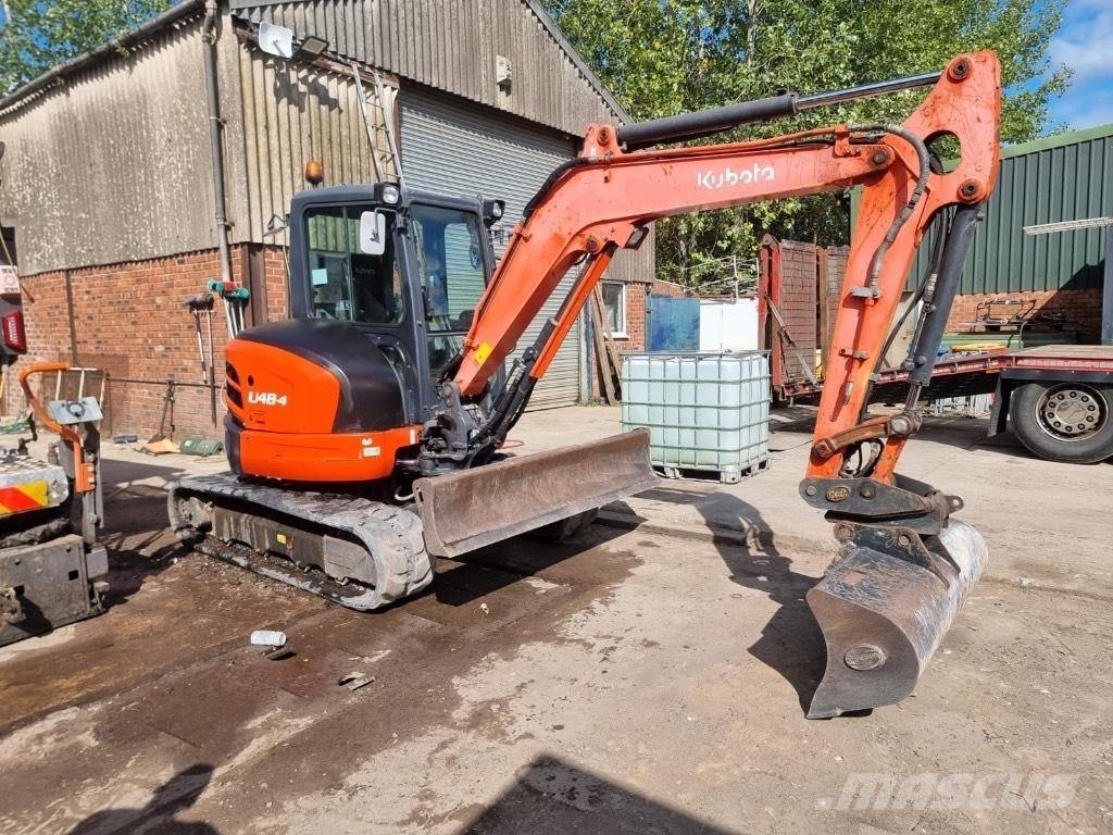 Kubota U 48-4 حفارات صغيرة أقل من 7 طن (حفارات صغيرة)