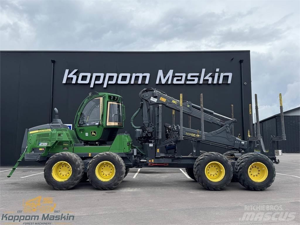 John Deere 1110G شاحنات