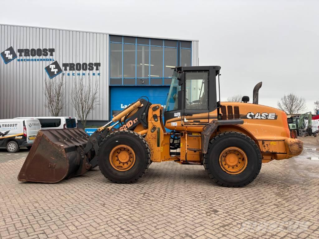 CASE 621 D XT لوادر بعجل