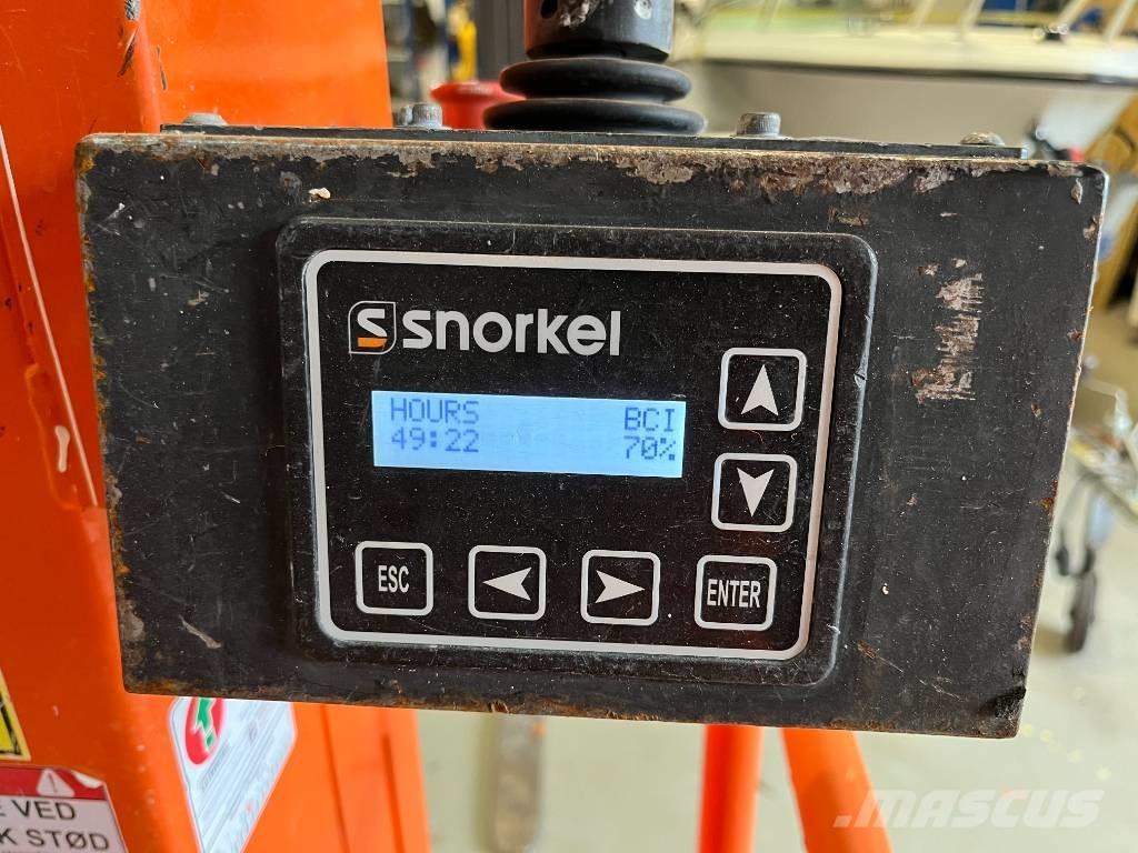 Snorkel TM 12 رافعات السارية الرأسية