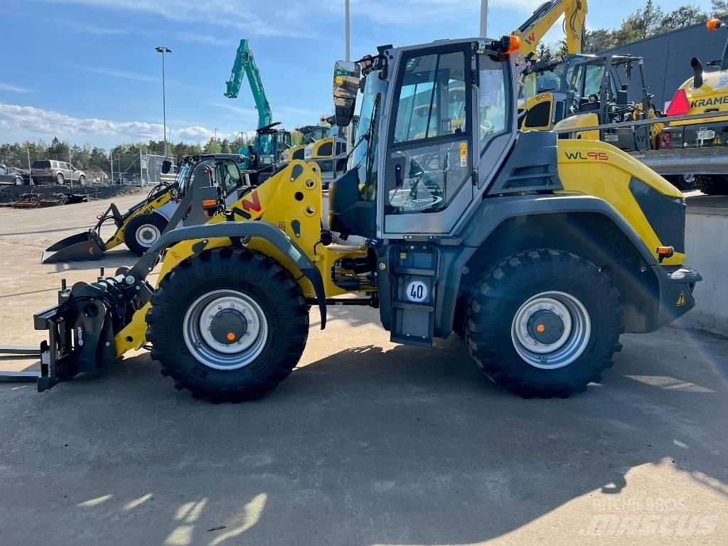 Wacker Neuson WL 95 لوادر بعجل
