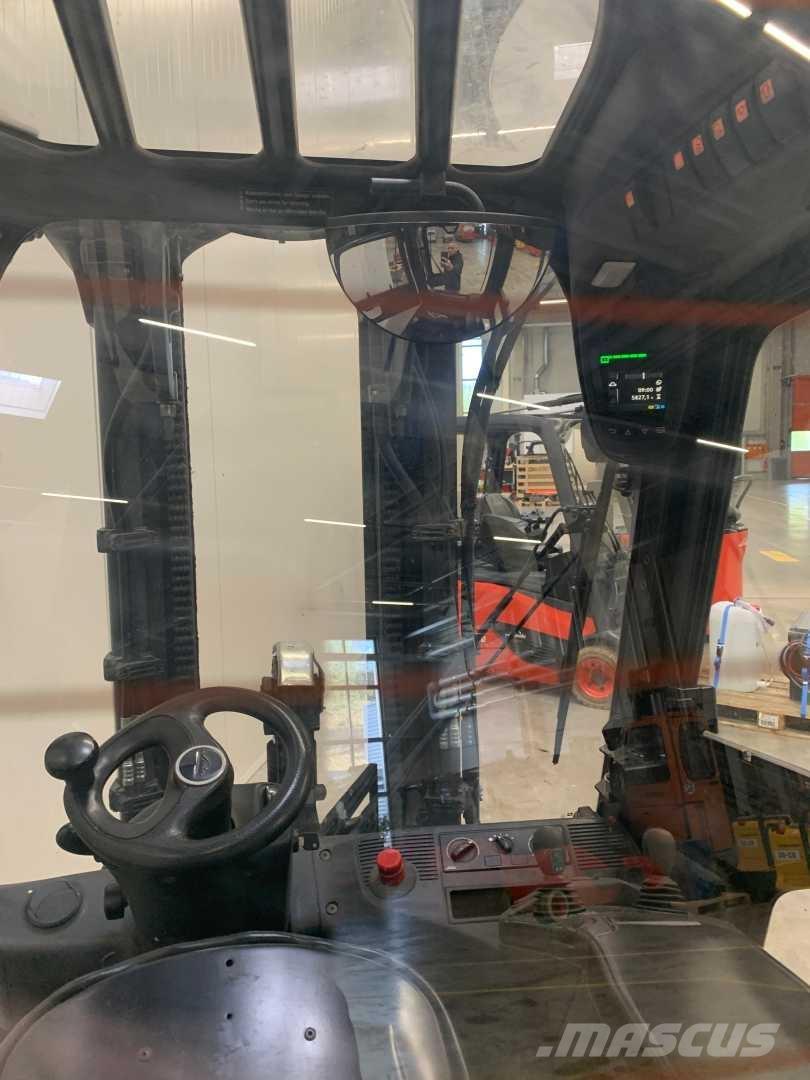 Linde E30 شاحنات ذات رافعات شوكية تعمل بالكهرباء