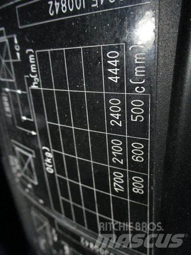 Still RX 60-25 شاحنات ذات رافعات شوكية تعمل بالكهرباء