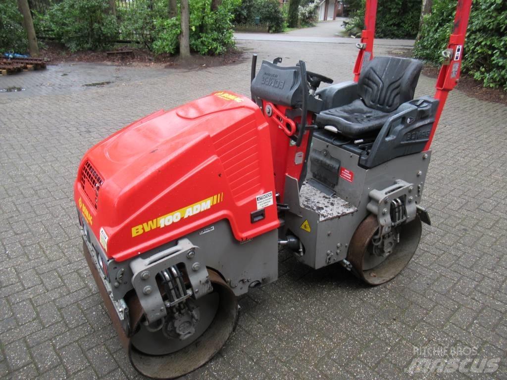 Bomag BW 100 AD M-5 مداحل ثنائية الاسطوانة