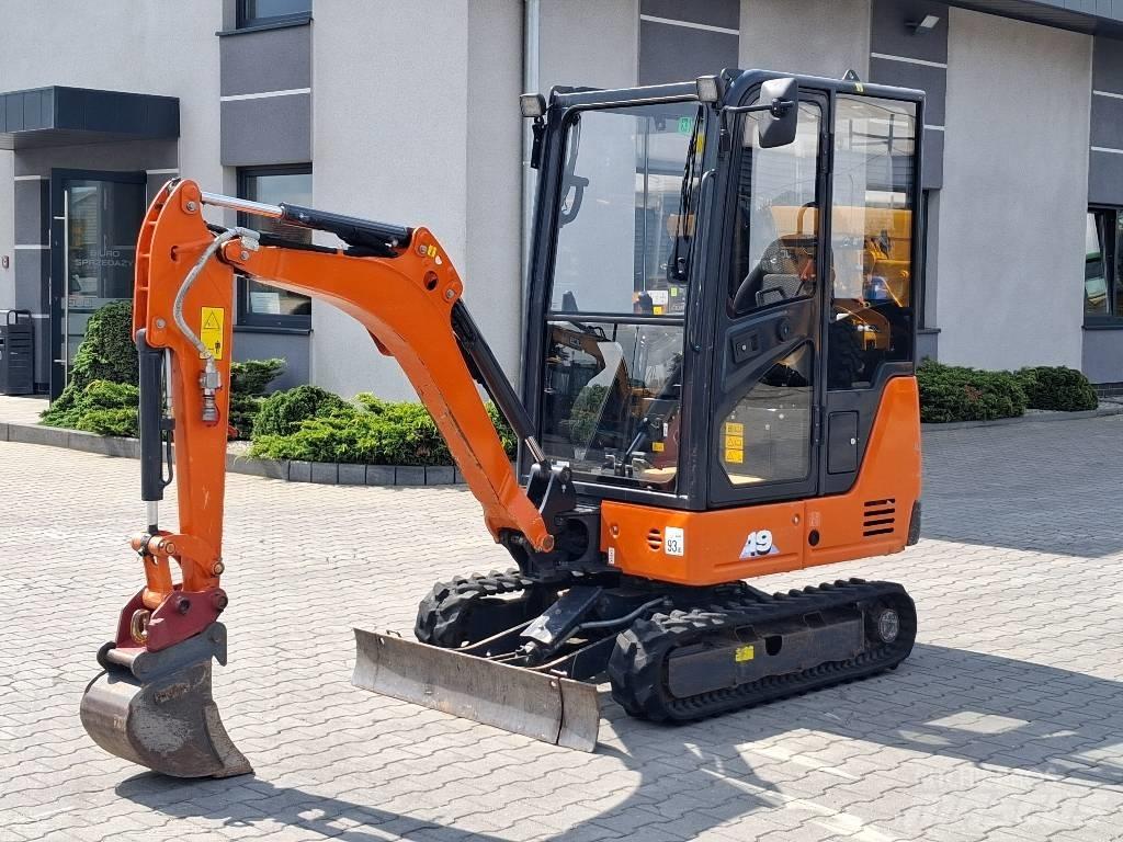 Hitachi ZX 19-6 حفارات صغيرة أقل من 7 طن (حفارات صغيرة)