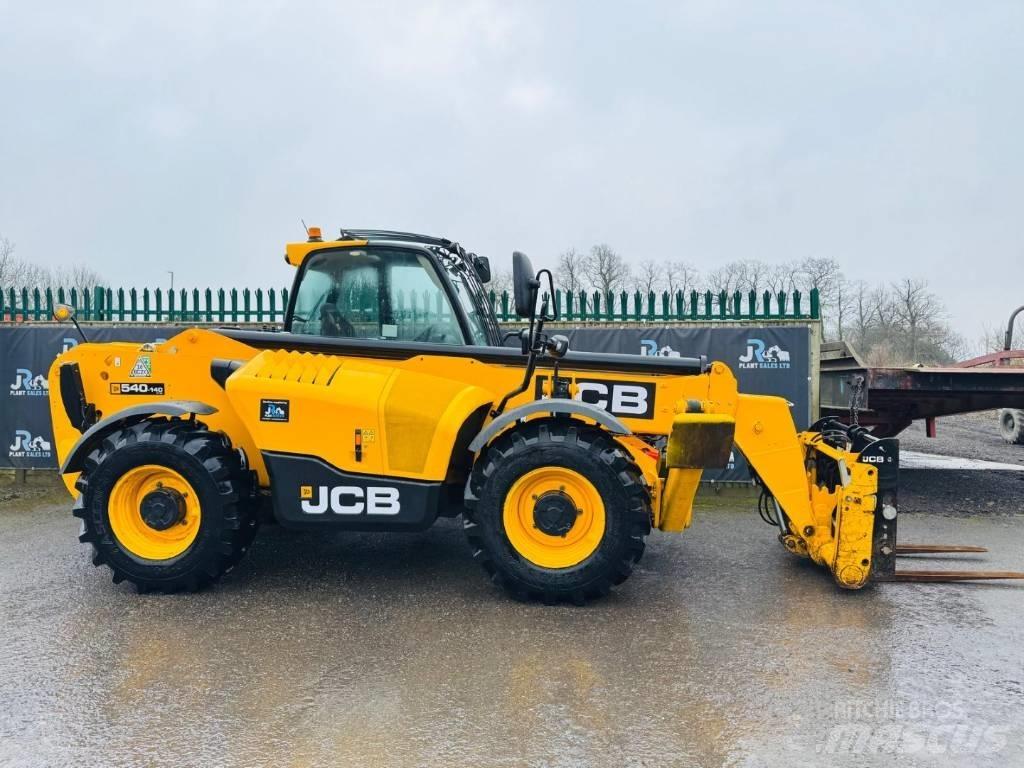 JCB 540-140 مناولات متداخلة