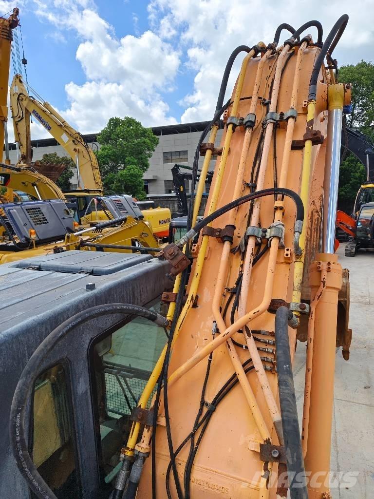 Hyundai R305LC-7 حفارات زحافة