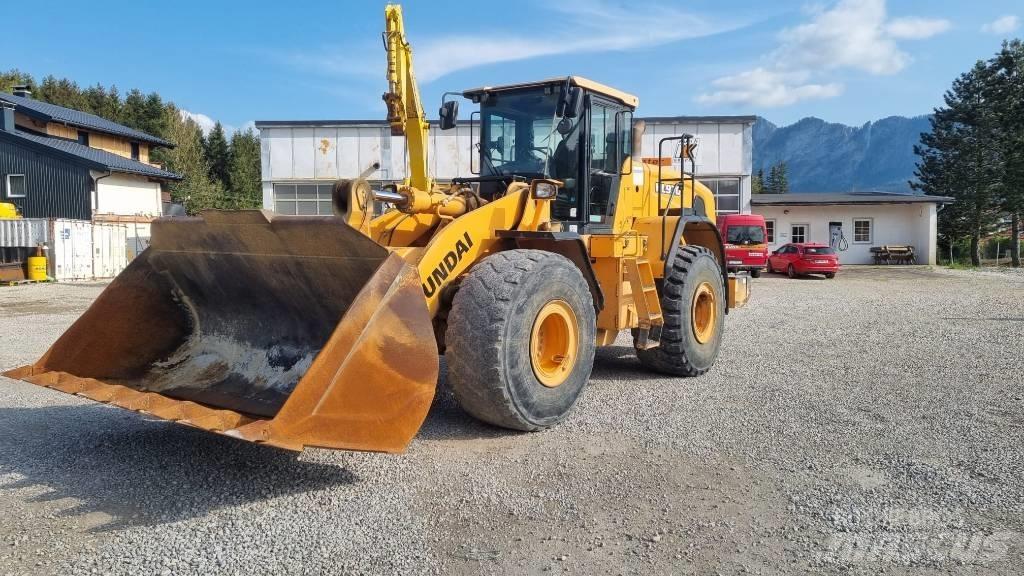 Hyundai HL 970 لوادر بعجل