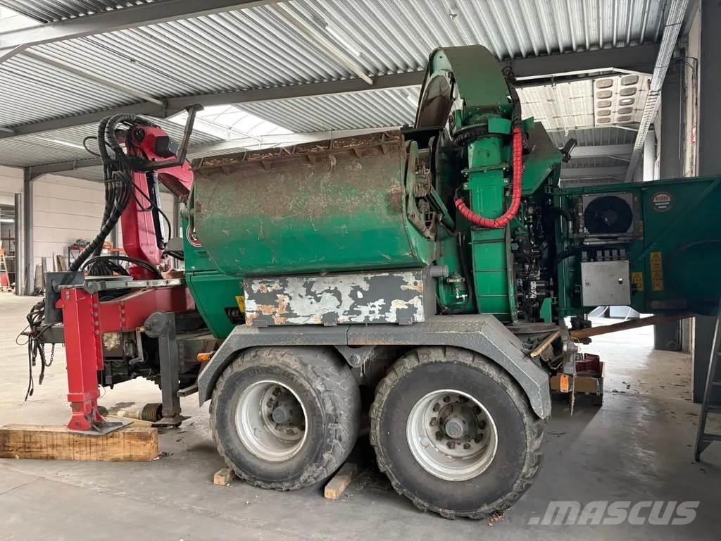 JENZ HEM 582Z ماكينات تقطيع أخشاب الحراجة