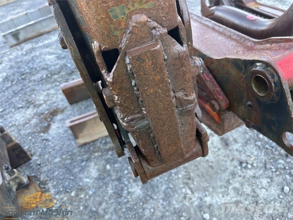 Valmet 890 مكونات أخرى