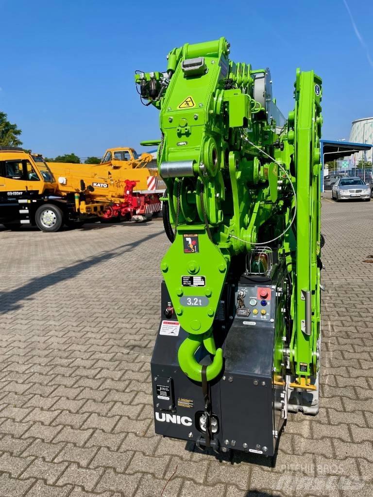 Unic UM445 POP-UP رافعات مجنزرة