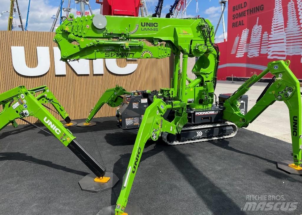 Unic UM445 POP-UP رافعات مجنزرة