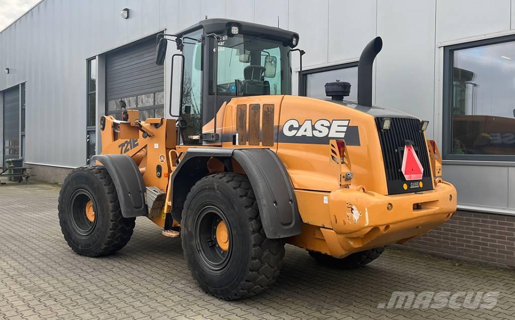 CASE 721 E لوادر بعجل