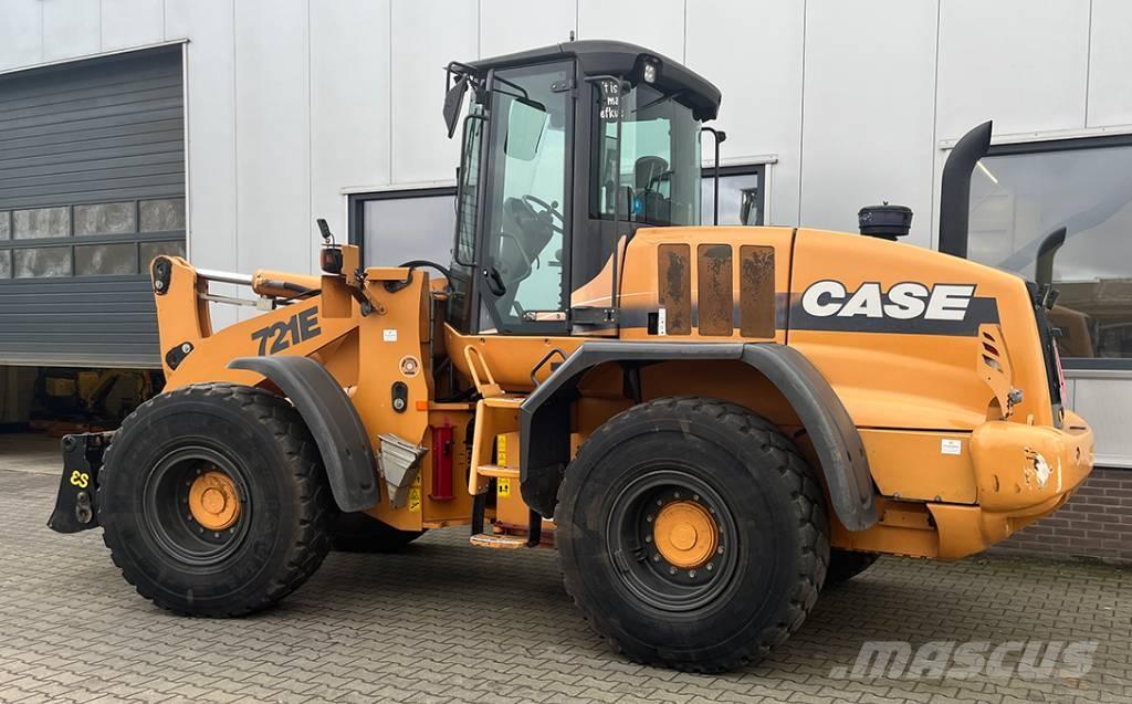 CASE 721 E لوادر بعجل