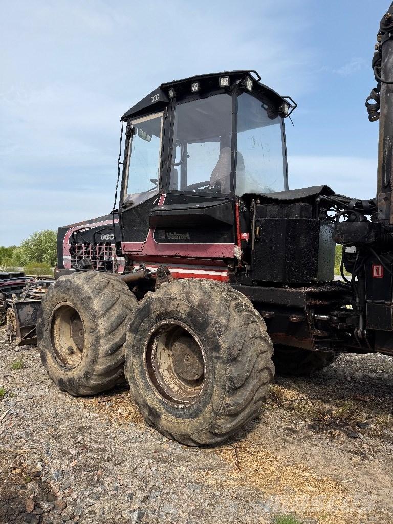 Valmet 860 شاحنات