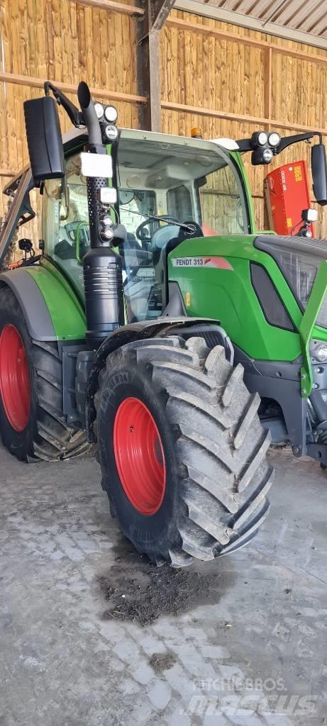 Fendt 313 Profi Plus الجرارات