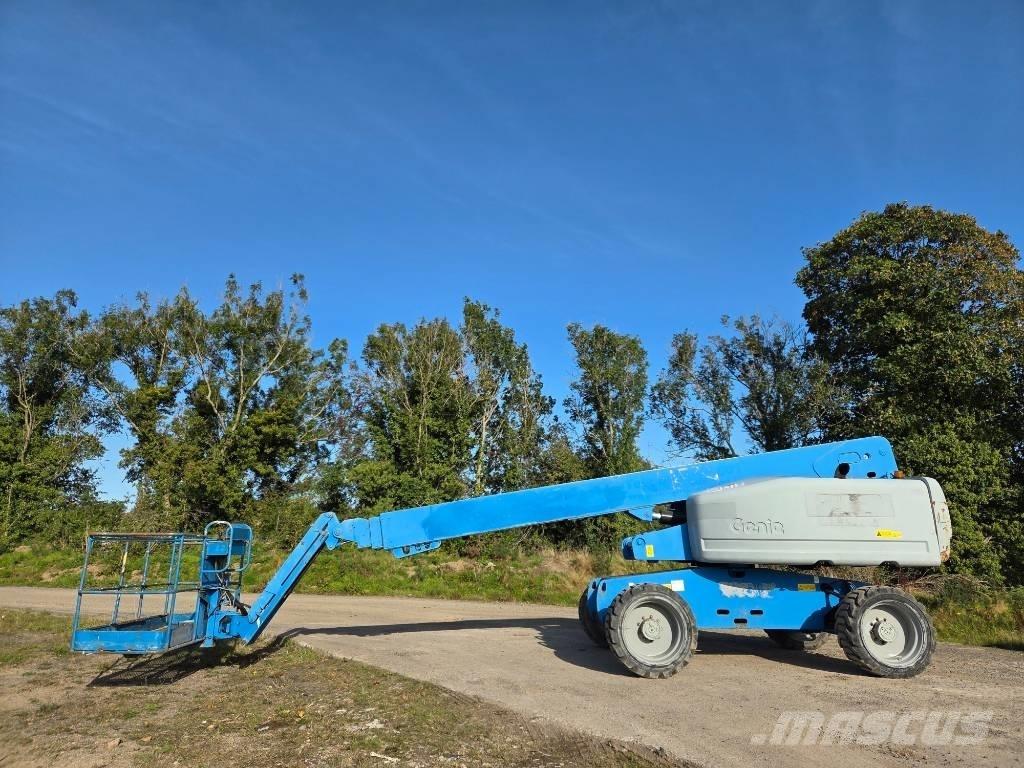 Genie S65 رافعات سلة تلسكوبية