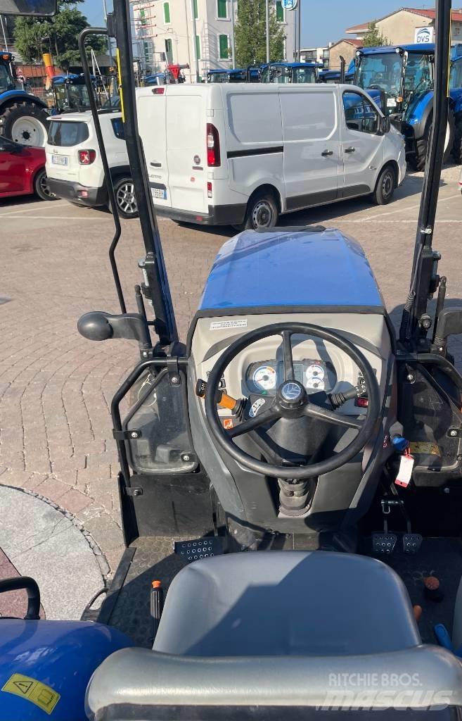 New Holland T 4.80 F الجرارات