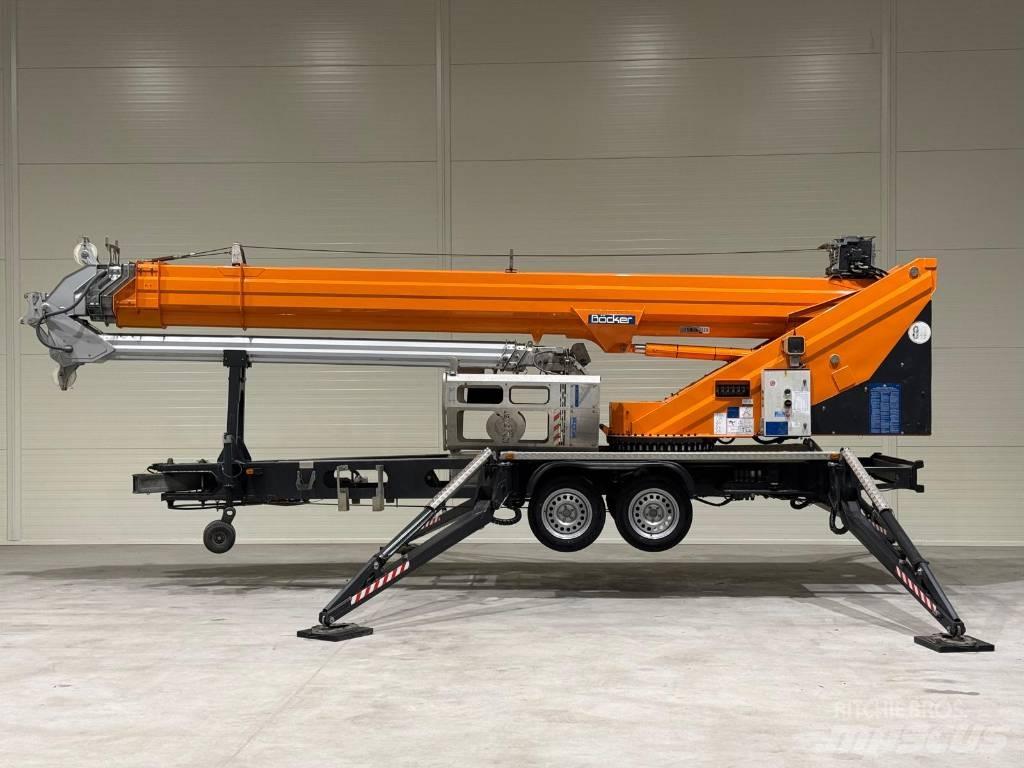 Böcker AHK 34/1800 رافعات صغيرة