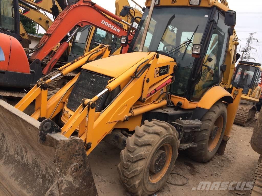 JCB 3cx لوادر ذات جرافات عكسية