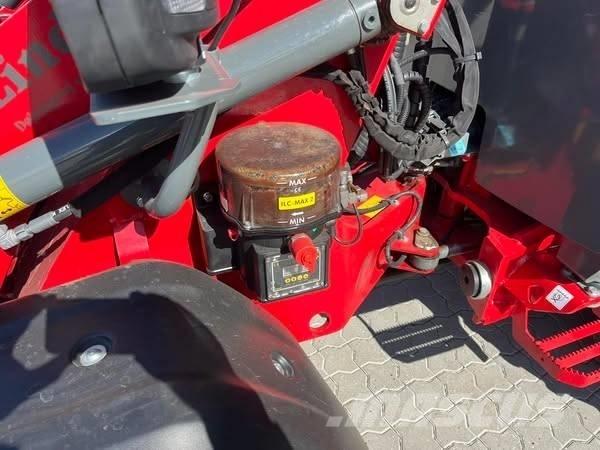 Weidemann 1390 لوادر صغيرة