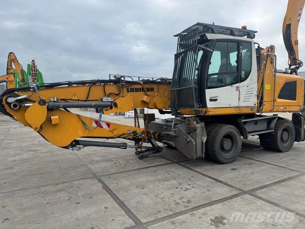 Liebherr LH 22 M مناولات المخلفات / مناولات صناعية