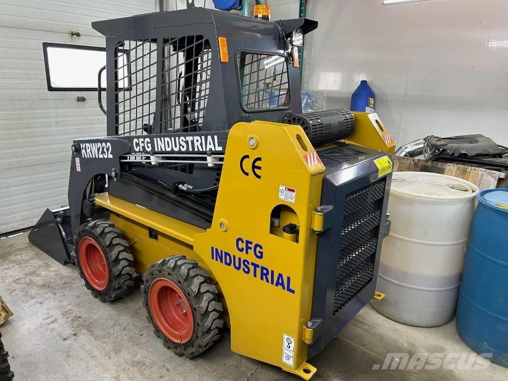 CFG KRW232 لوادر انزلاقية التوجيه