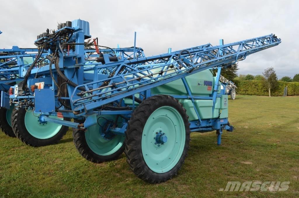 Berthoud Mack 32 الرشاشات