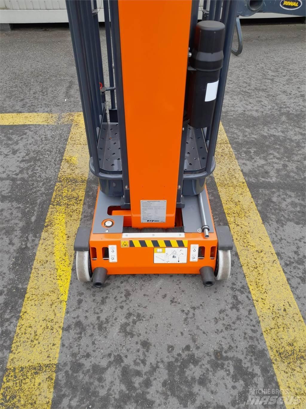 JLG Pecolift رافعات ومنصات أخرى