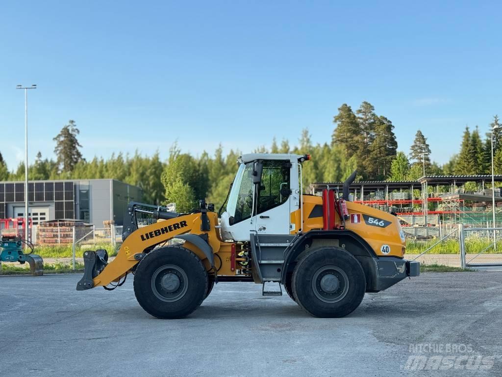 Liebherr L546 لوادر بعجل