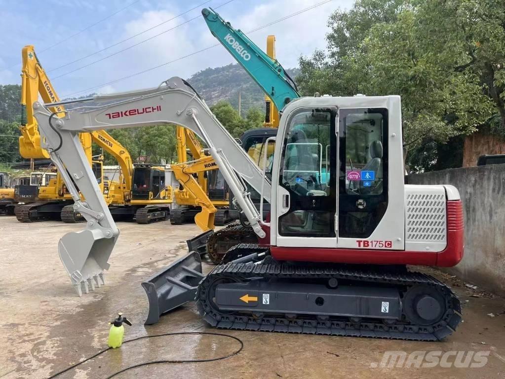 Takeuchi TB175C حفارات زحافة