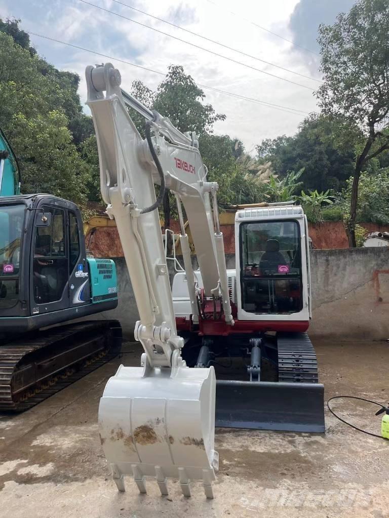 Takeuchi TB175C حفارات زحافة