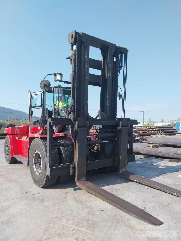 Kalmar DCG330-12 شاحنات الديزل