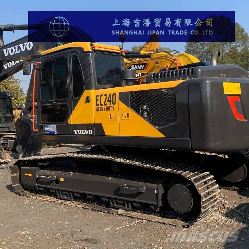 Volvo EC 240 حفارات زحافة