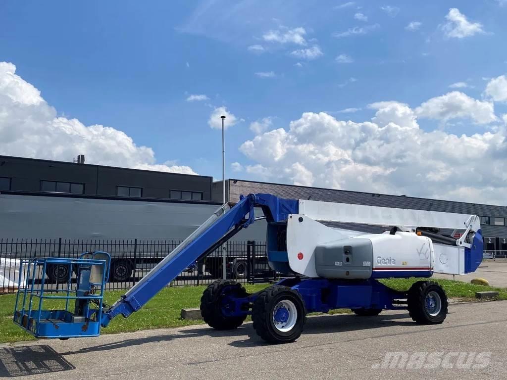 Genie Z-135 رافعات سلة مفصلية