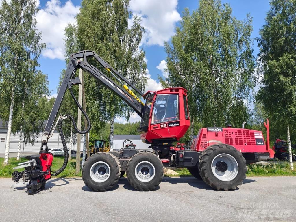 Komatsu 911.4 حصادات
