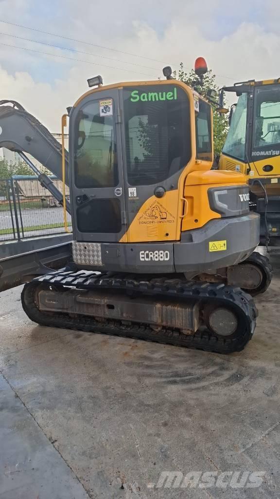 Volvo ECR88D حفارات وسط 7 طن - 12 طن