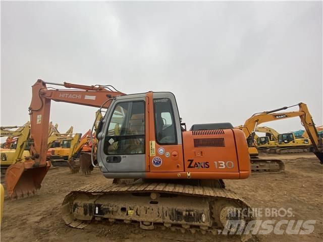 Hitachi ZX130 حفارات زحافة