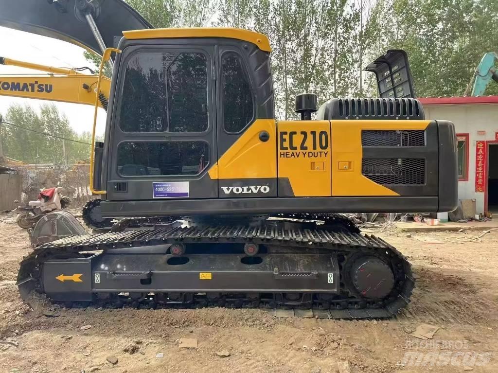 Volvo EC 210 D حفارات زحافة