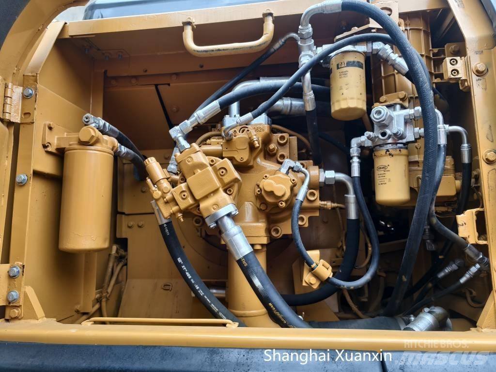 CAT 330 D2 L حفارات زحافة