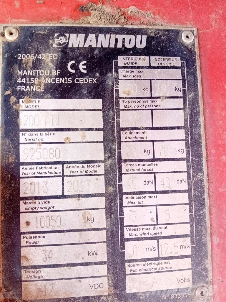 Manitou 200 ATJ رافعات سلة مفصلية