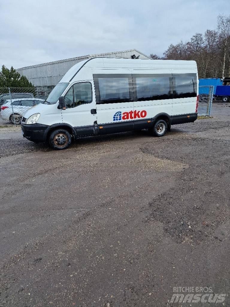 Iveco Daily 50 C17V حافلة صغيرة