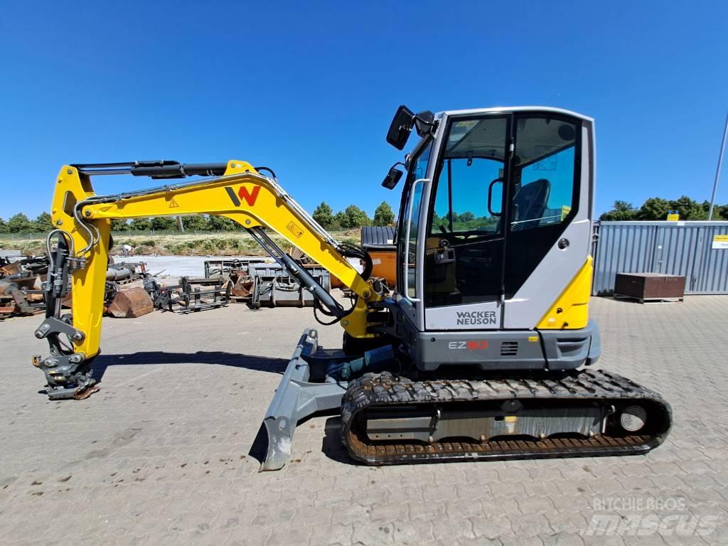 Wacker Neuson EZ50 حفارات زحافة