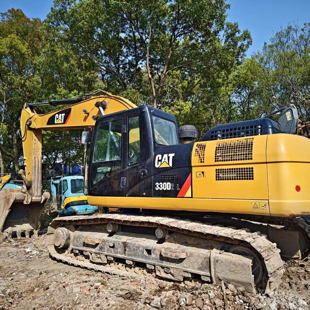 CAT 330 D حفارات زحافة
