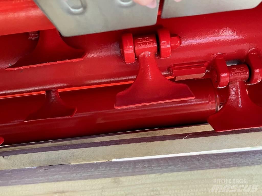 Maschio Brava 250 L جزازات وأغطية المراعي