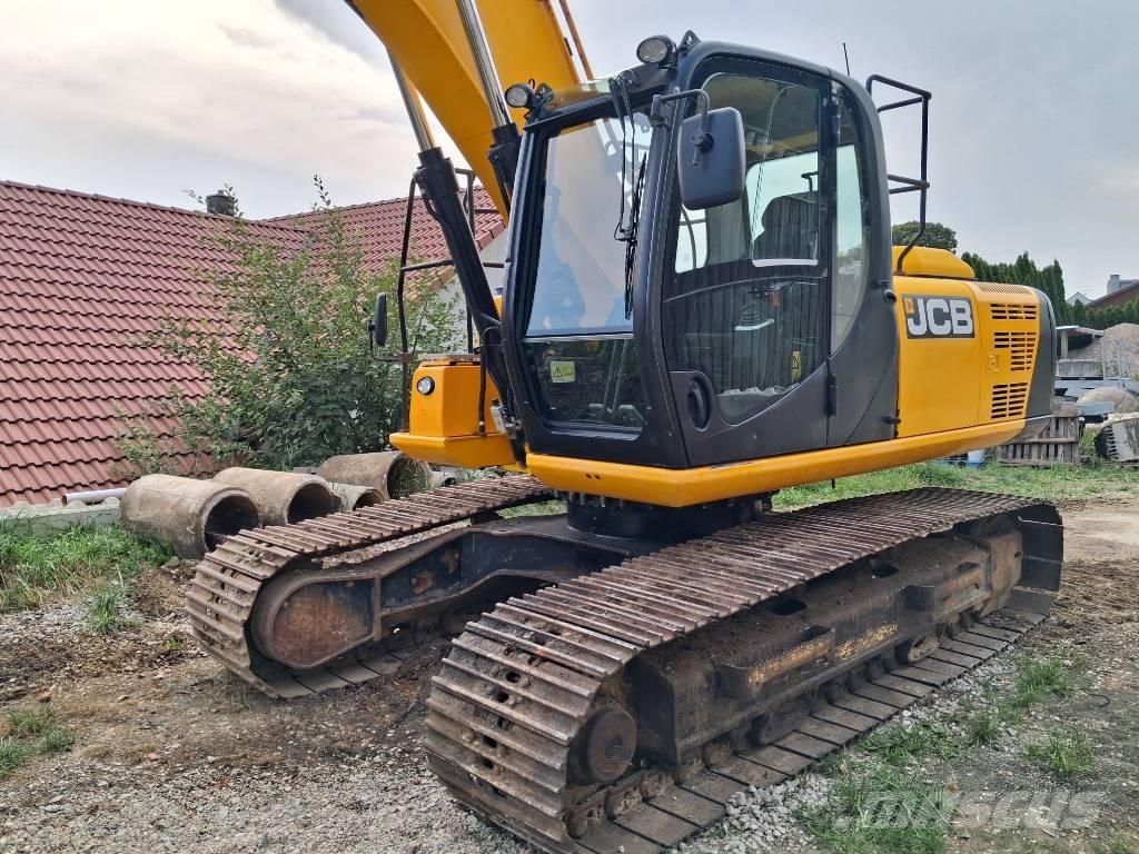 JCB JS210LC T4F حفارات زحافة