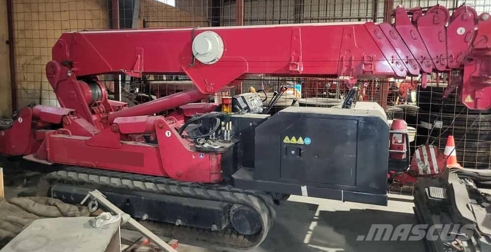 Unic B-775 رافعات مجنزرة