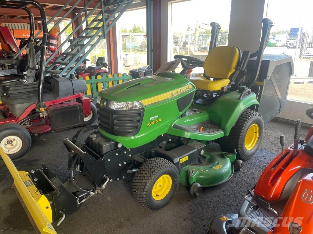 John Deere X 950 R ركوب الحشائش