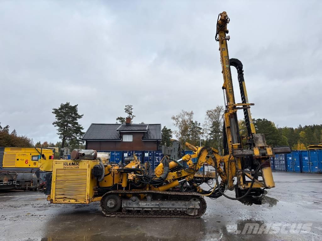 Klemm KR805-2 منصات دق خوازيق